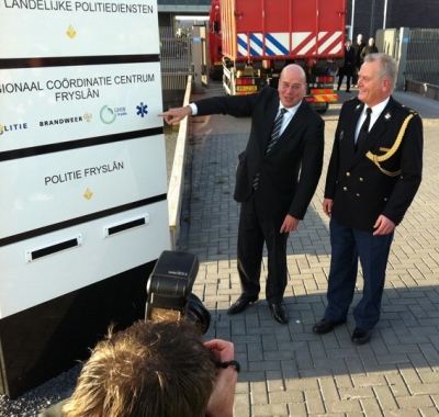 Meldkamer Noord-Nederland geopend door staatssecretaris Teeven